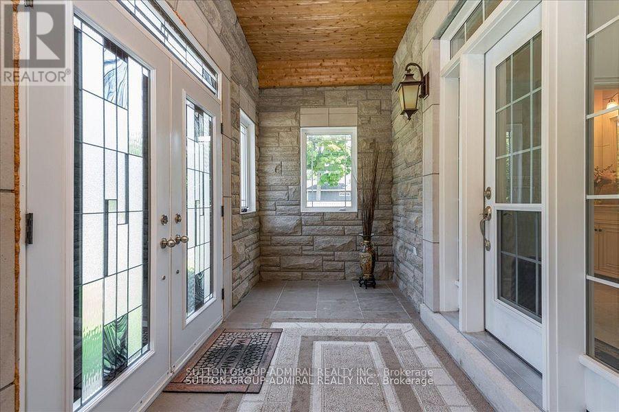 9 Tucson Road E, Tiny, Ontario  L9M 0B6 - Photo 4 - S12501546