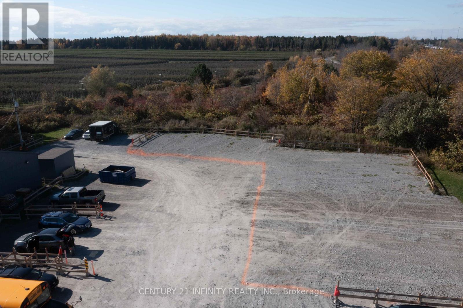 1701 Darlington Park Road, Clarington (Courtice), Ontario  L1E 2P7 - Photo 2 - E12501610