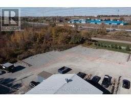 1701 DARLINGTON PARK ROAD, Clarington, Ontario