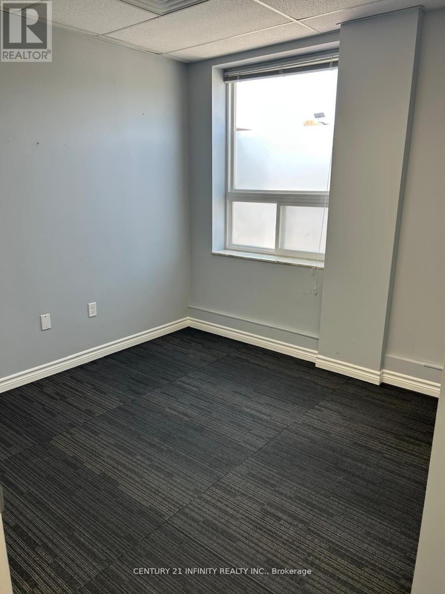 209 - 323 Kerr Street, Oakville (Co Central), Ontario  L6K 3B6 - Photo 12 - W12501608