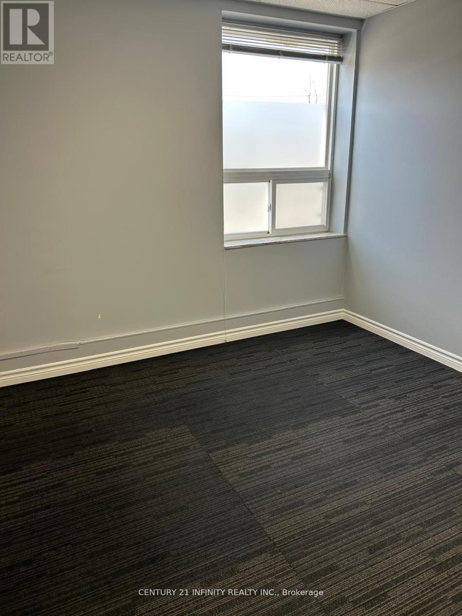 209 - 323 Kerr Street, Oakville (Co Central), Ontario  L6K 3B6 - Photo 9 - W12501608