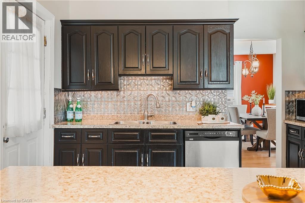 505 Wallace Avenue S, Listowel, Ontario  N4W 1Y6 - Photo 5 - 40757872