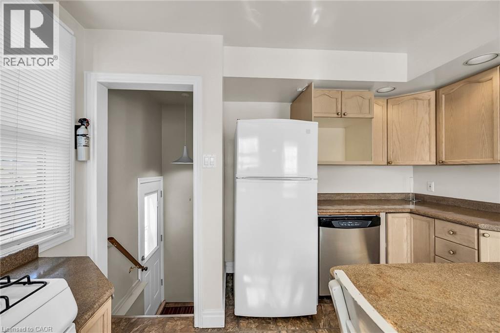 894 Garth Street, Hamilton, Ontario  L9G 4K9 - Photo 8 - 40761360