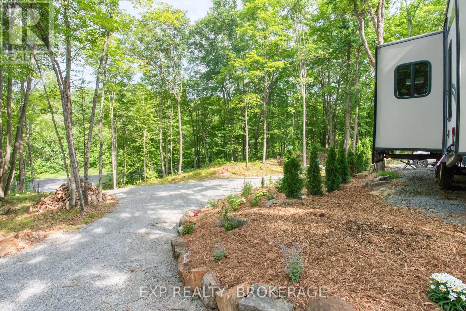 1267 Crow Lake Road, Frontenac (Frontenac Centre), Ontario  K0H 2B0 - Photo 13 - X12501580