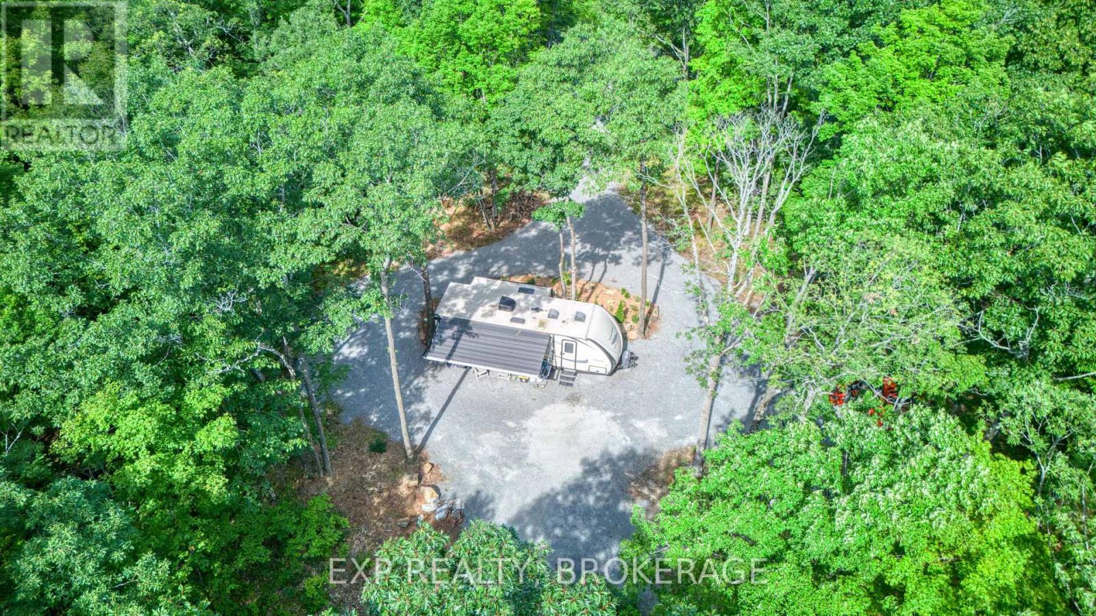 1267 Crow Lake Road, Frontenac (Frontenac Centre), Ontario  K0H 2B0 - Photo 2 - X12501580