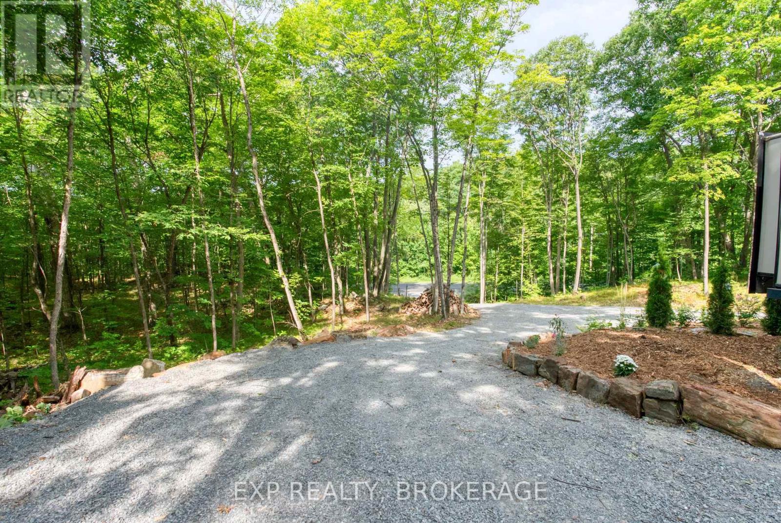 1267 Crow Lake Road, Frontenac (Frontenac Centre), Ontario  K0H 2B0 - Photo 7 - X12501580