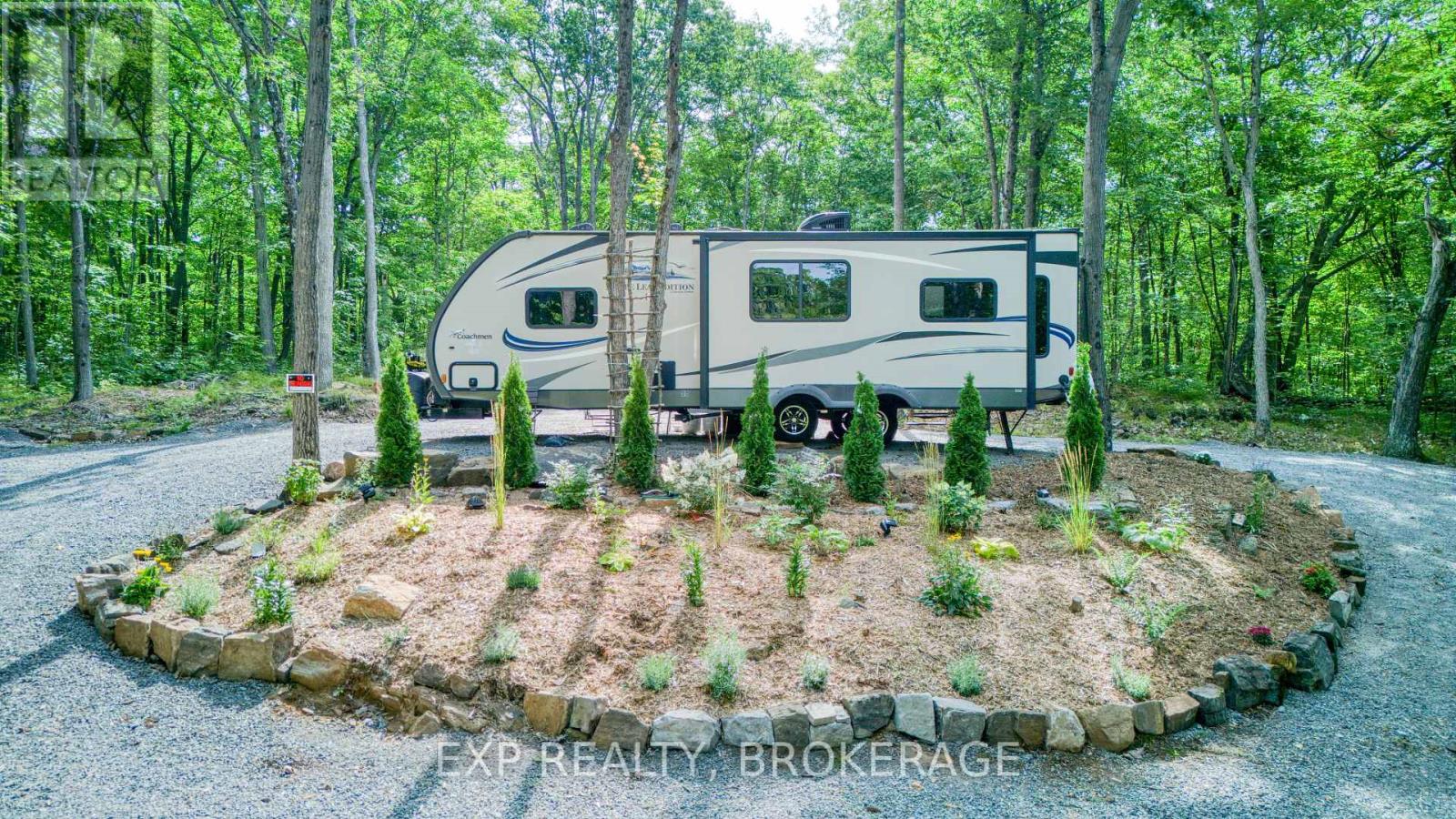 1267 Crow Lake Road, Frontenac (Frontenac Centre), Ontario  K0H 2B0 - Photo 9 - X12501580