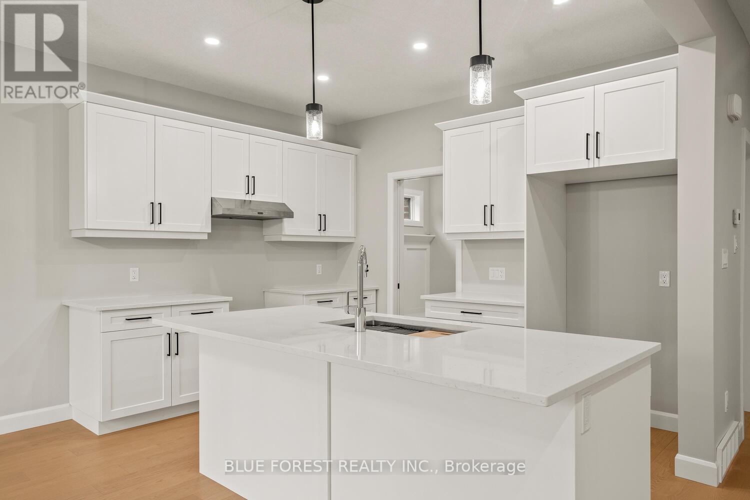 3881 Ayrshire Avenue, London South, Ontario  N6P 0J5 - Photo 15 - X12501592