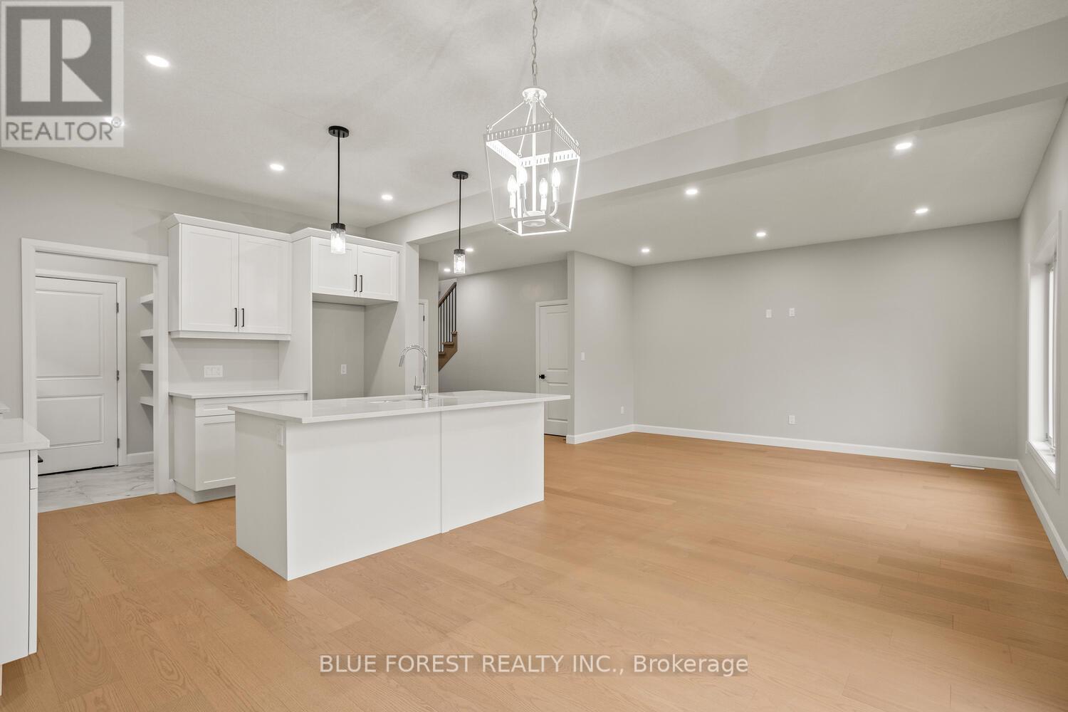 3881 Ayrshire Avenue, London South, Ontario  N6P 0J5 - Photo 19 - X12501592