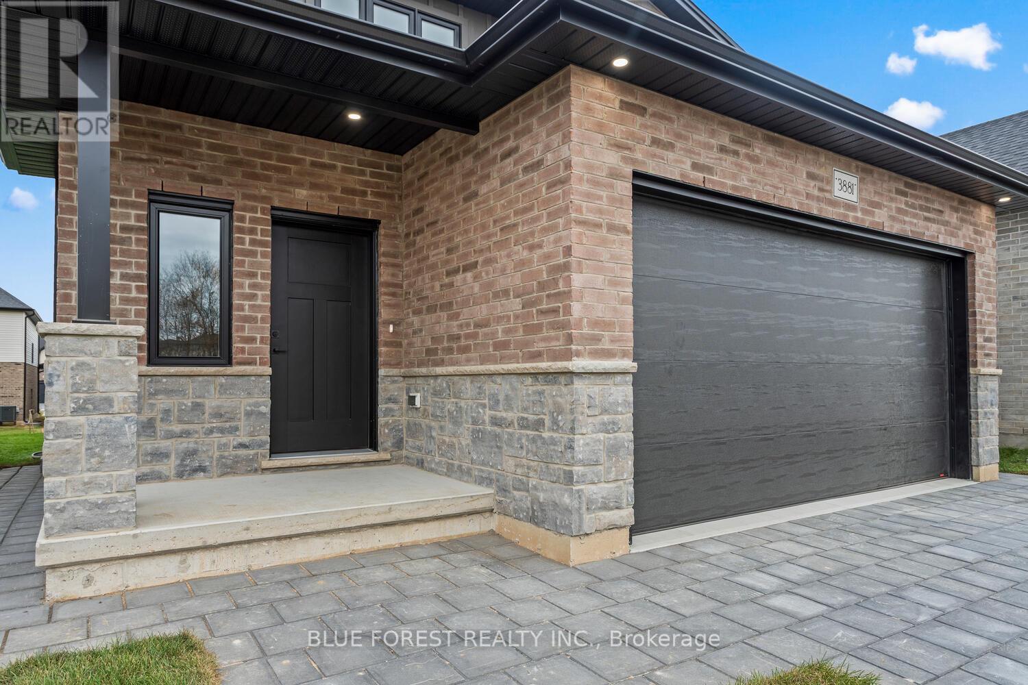 3881 Ayrshire Avenue, London South, Ontario  N6P 0J5 - Photo 3 - X12501592