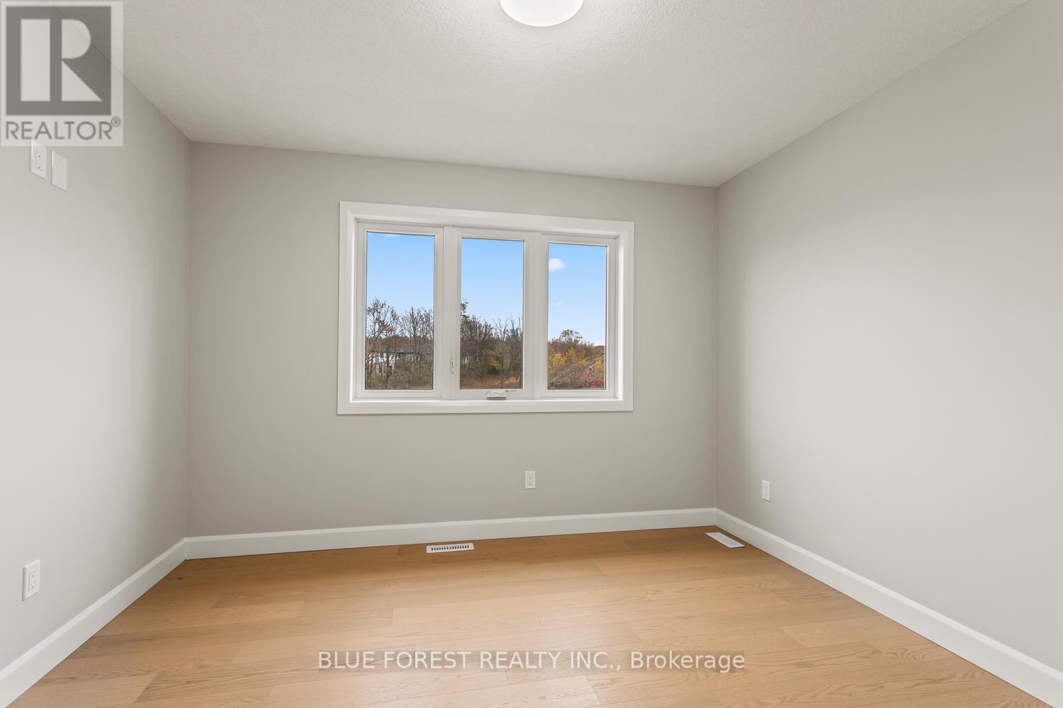 3881 Ayrshire Avenue, London South, Ontario  N6P 0J5 - Photo 31 - X12501592