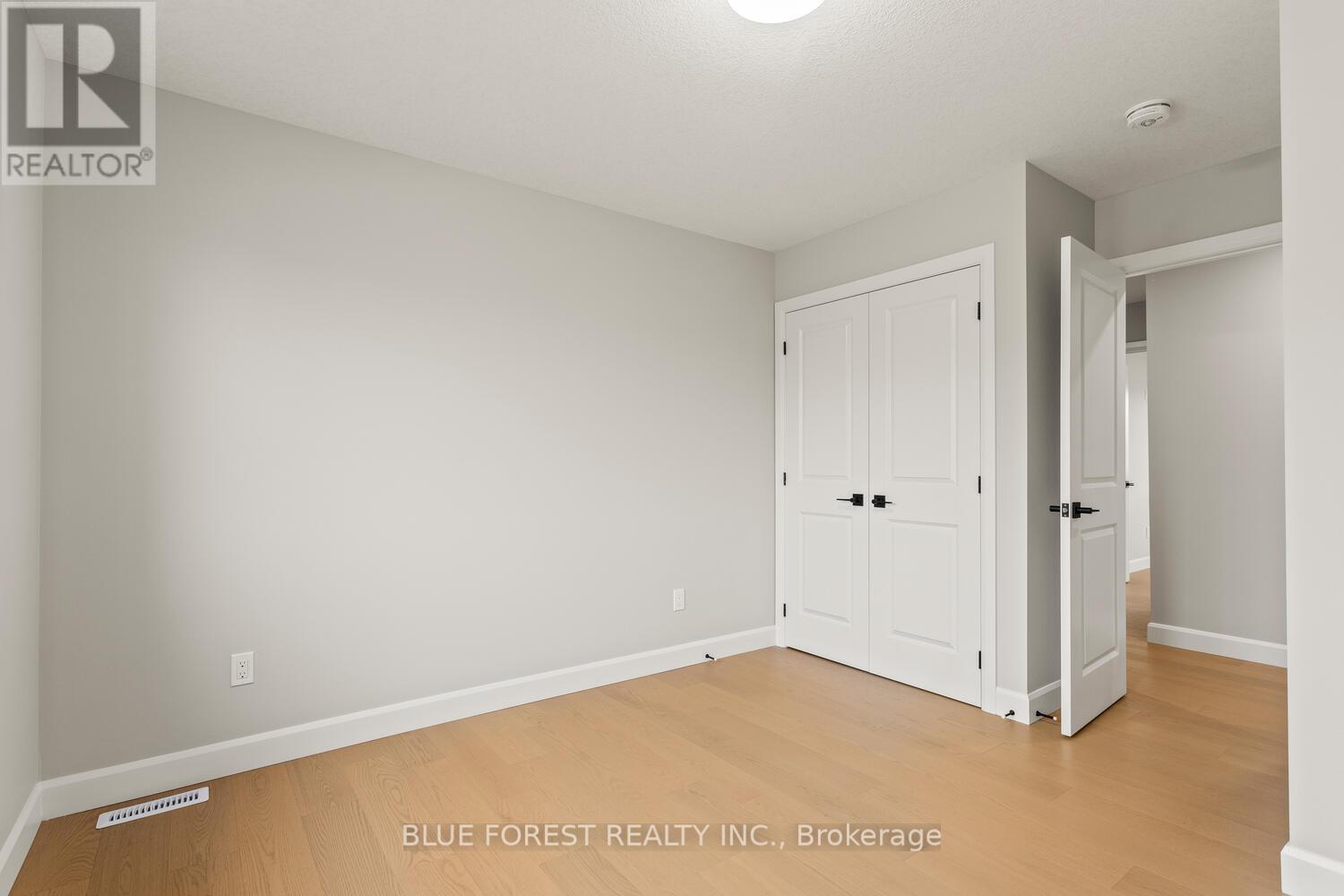 3881 Ayrshire Avenue, London South, Ontario  N6P 0J5 - Photo 32 - X12501592