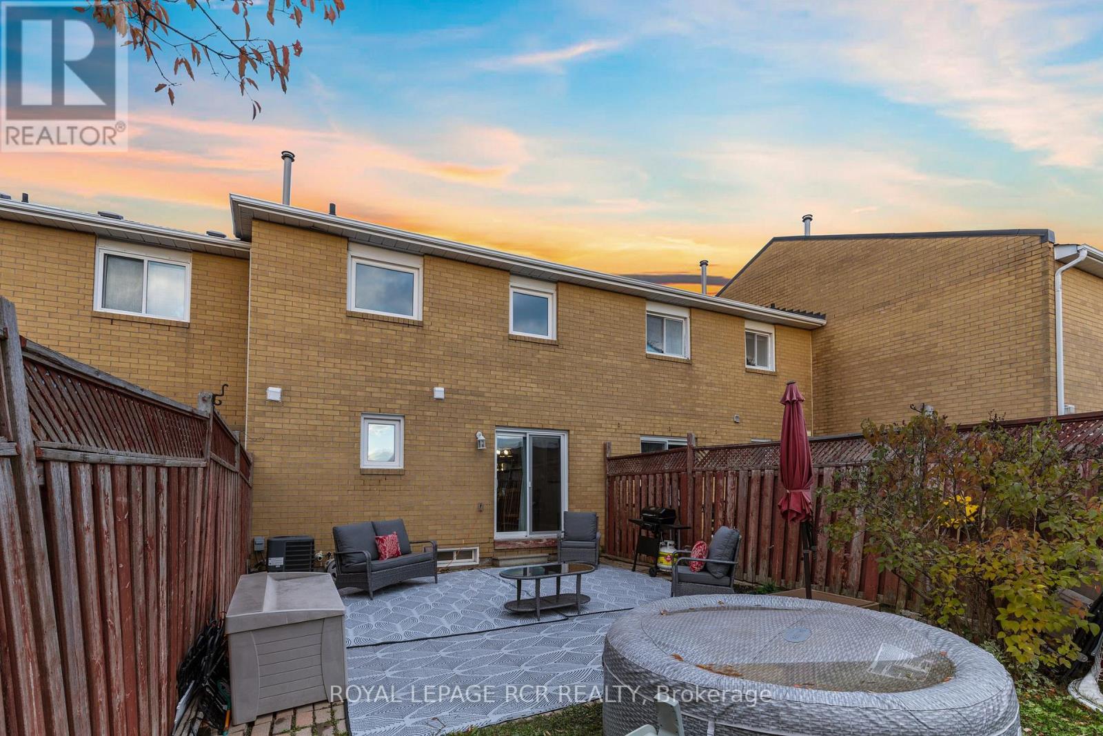 120 Howard Crescent, Orangeville, Ontario L9W 4W2 - Photo 11 - W12373160