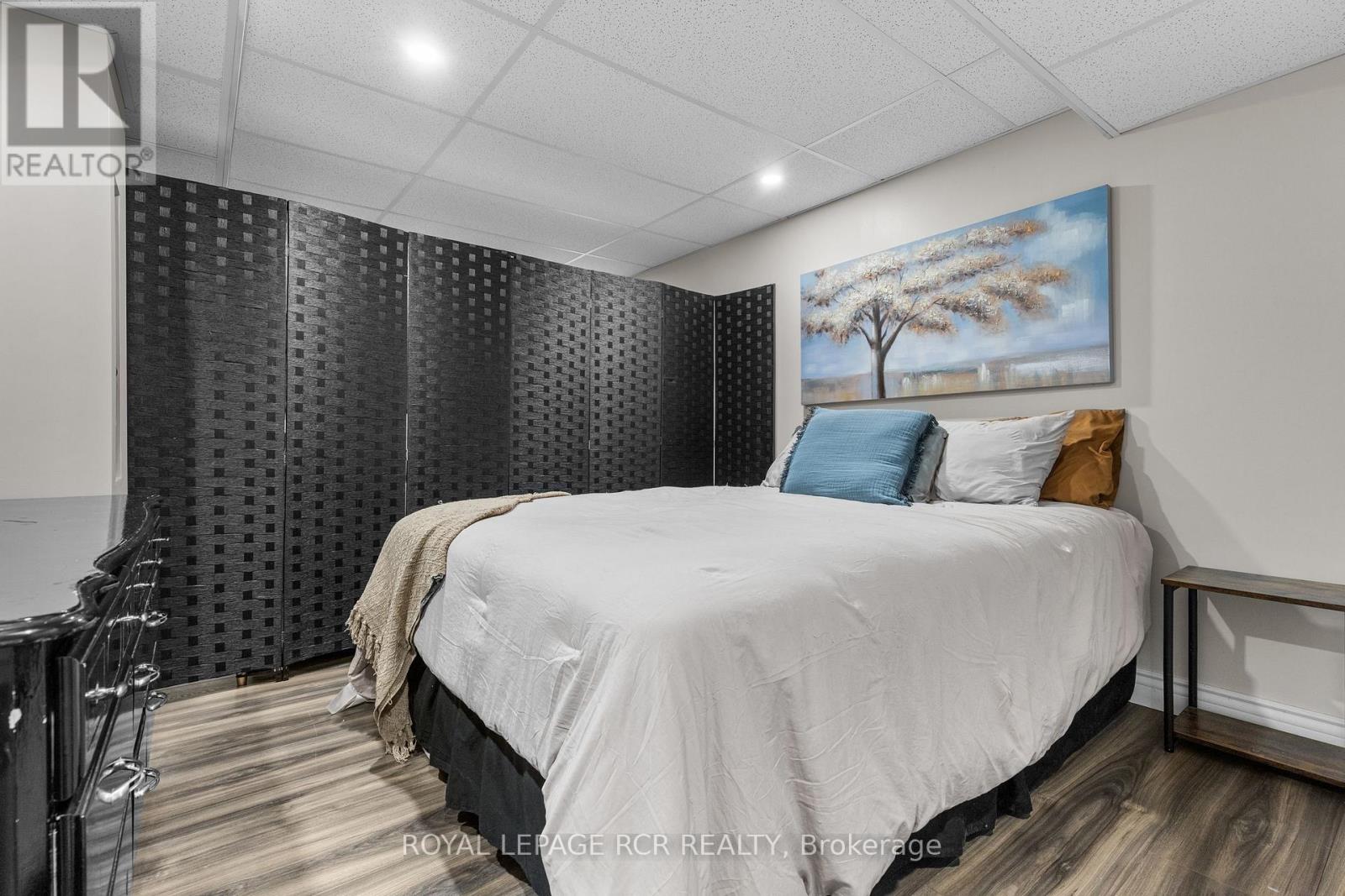 120 Howard Crescent, Orangeville, Ontario L9W 4W2 - Photo 22 - W12373160