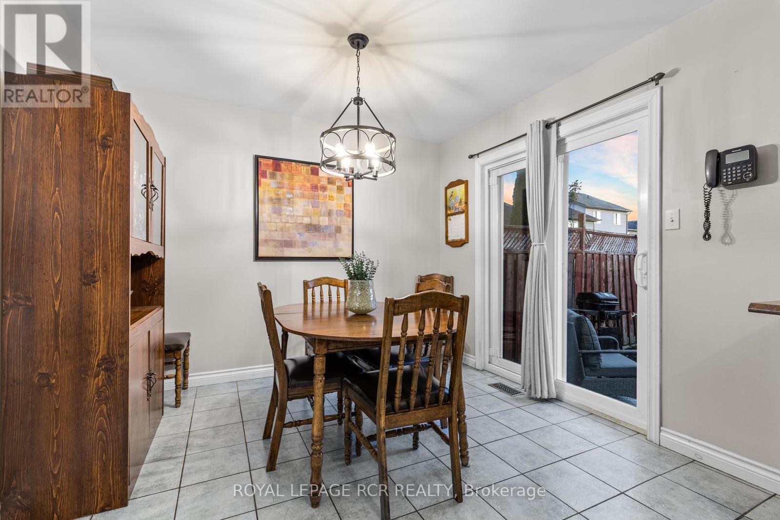 120 Howard Crescent, Orangeville, Ontario L9W 4W2 - Photo 7 - W12373160