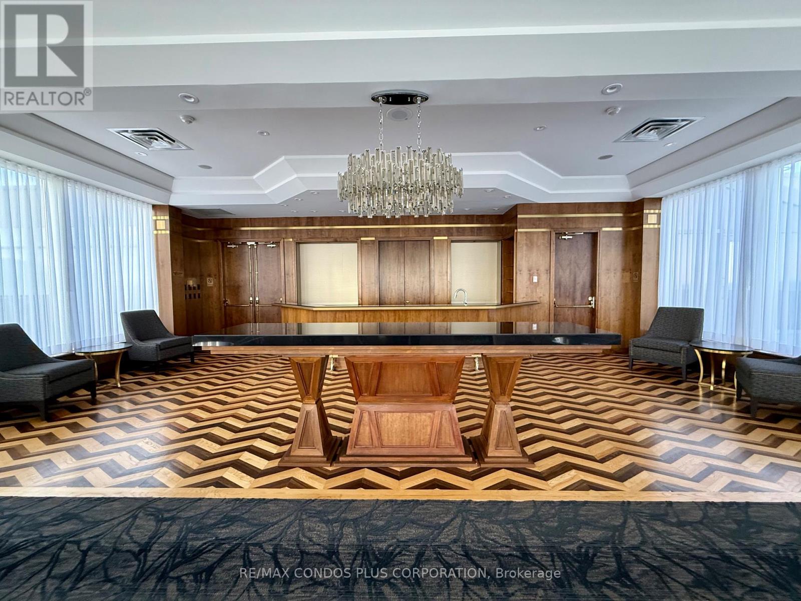 4405 - 1 Palace Pier Court, Toronto, Ontario  M8V 3W9 - Photo 40 - W12501318