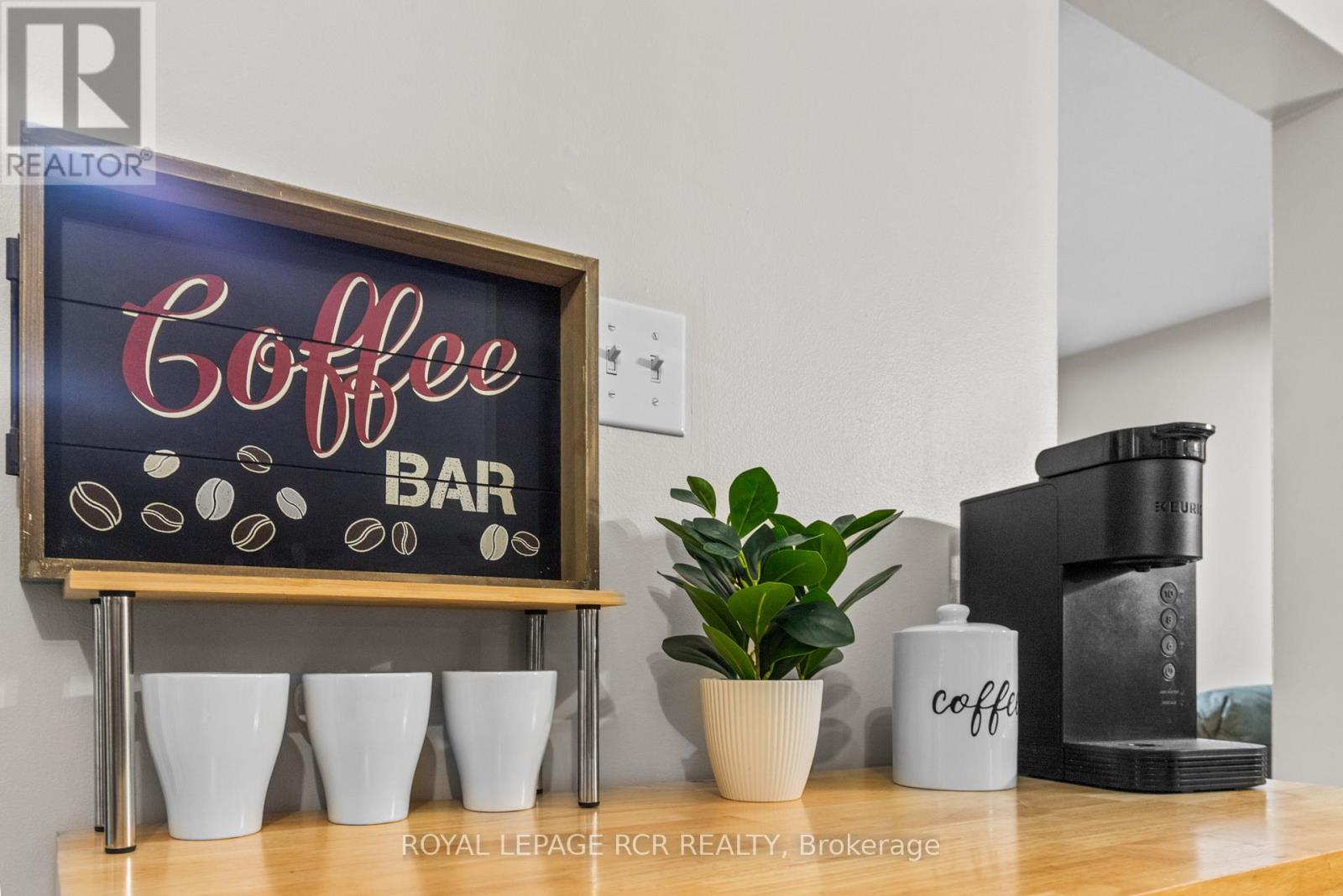 120 Howard Crescent, Orangeville, Ontario L9W 4W2 - Photo 9 - W12373160