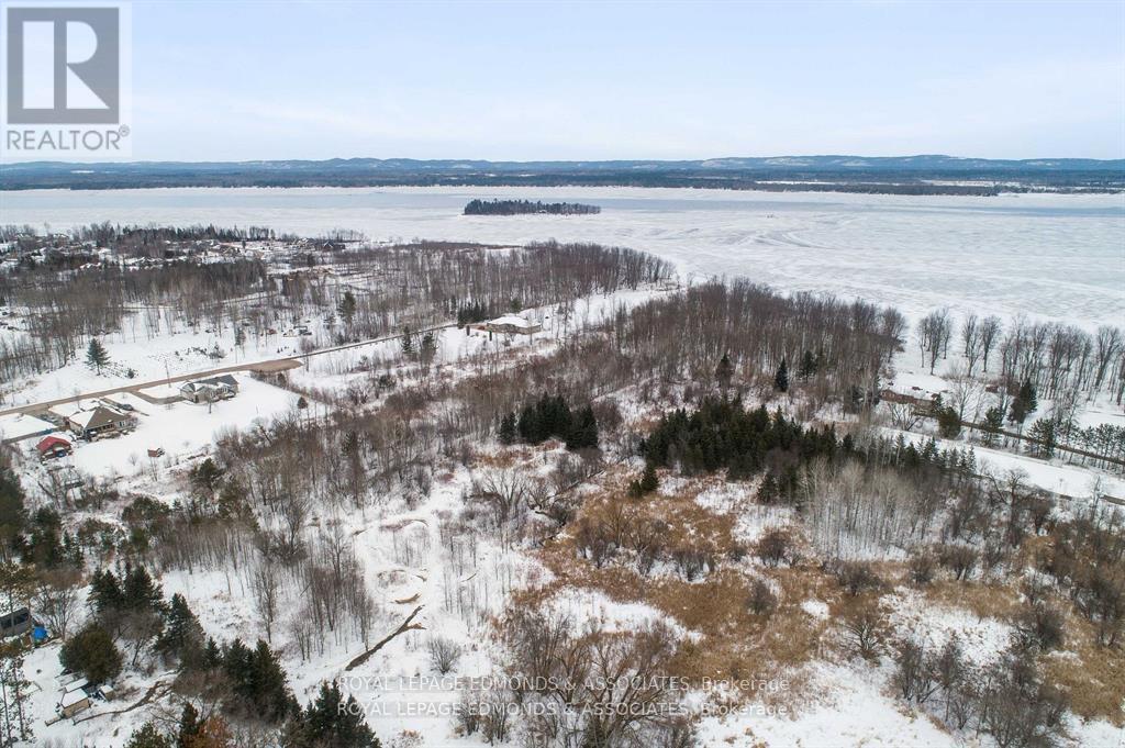 0 Golf Course Road, Laurentian Valley, Ontario  K8A 5L8 - Photo 4 - X12501664