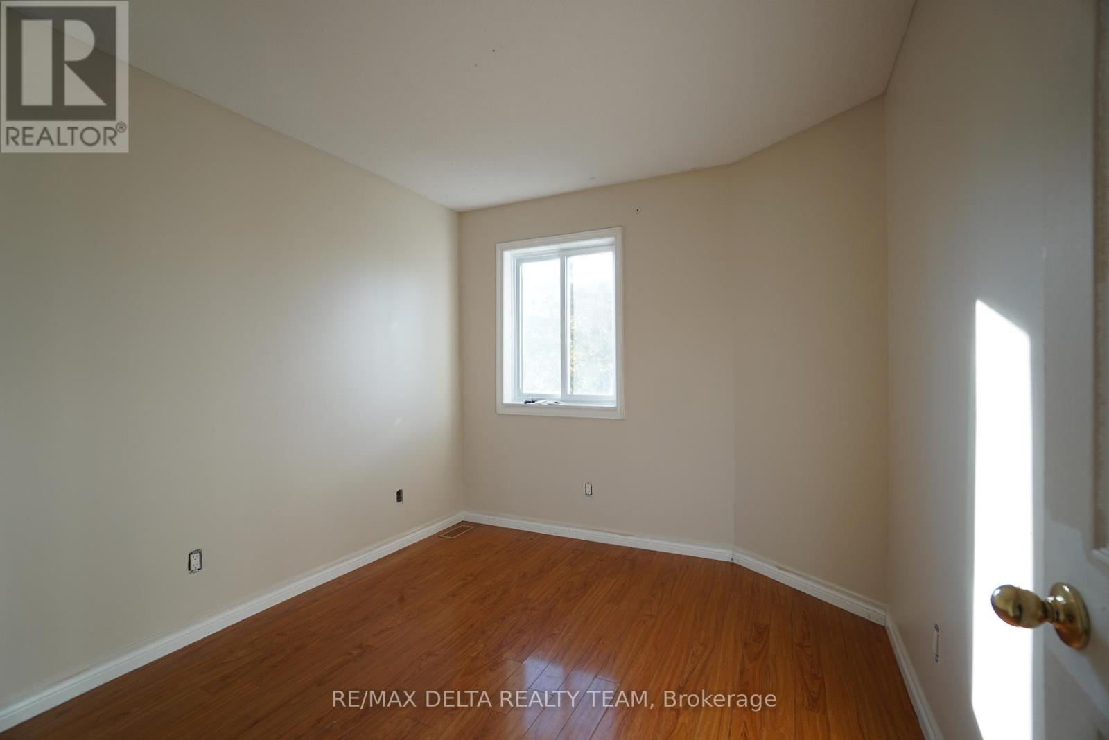 5 Stamford Private, Ottawa, Ontario  K1T 3J2 - Photo 15 - X12501650