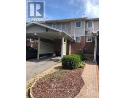 5 STAMFORD PRIVATE, Ottawa, Ontario