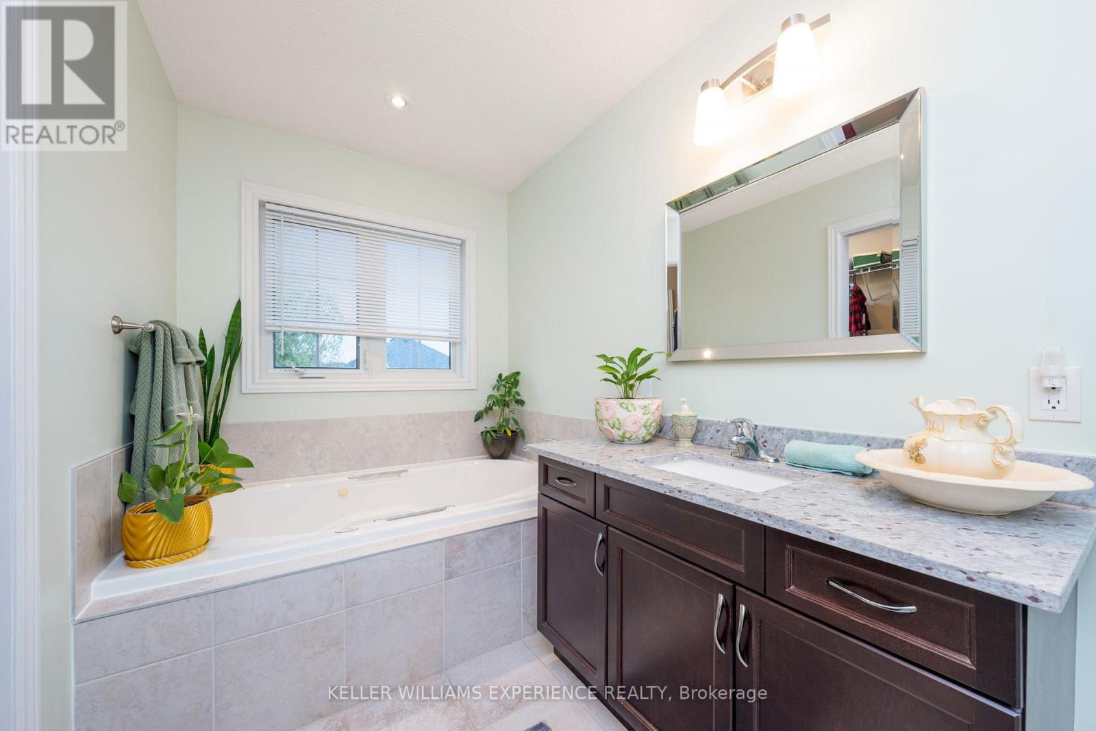 144 Silk Drive, Shelburne, Ontario  L0N 1S2 - Photo 16 - X12501540