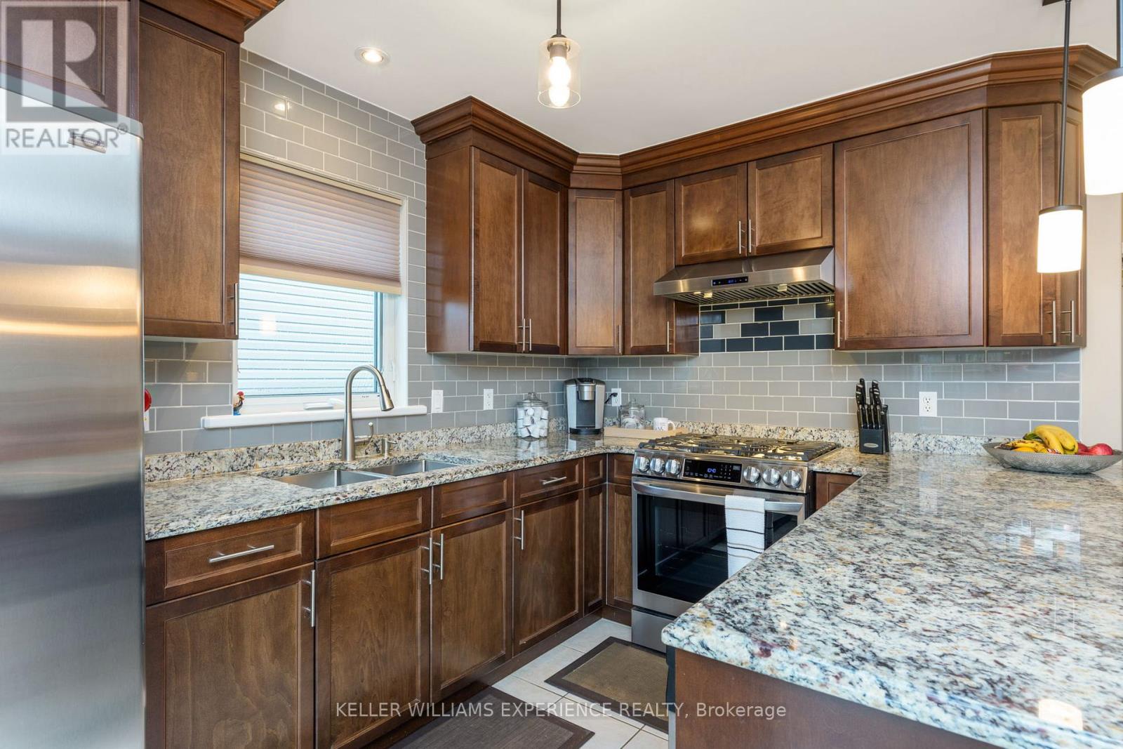 144 Silk Drive, Shelburne, Ontario  L0N 1S2 - Photo 8 - X12501540