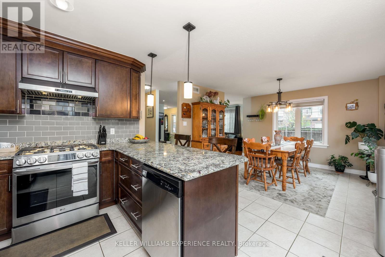 144 Silk Drive, Shelburne, Ontario  L0N 1S2 - Photo 9 - X12501540