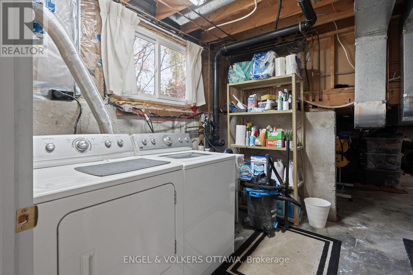 3293 Warner Way, Ottawa, Ontario  K0A 2W0 - Photo 35 - X12501496