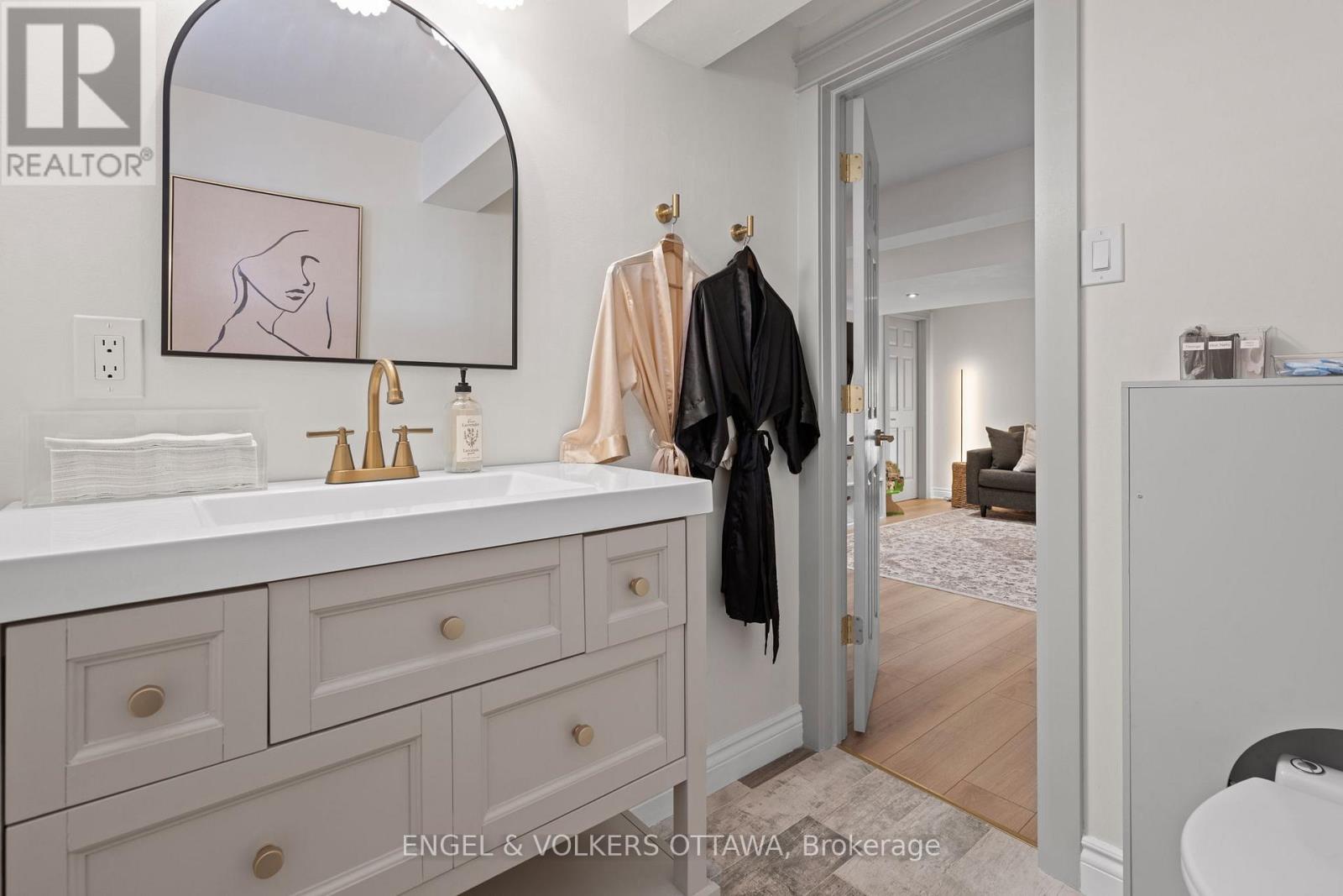 3293 Warner Way, Ottawa, Ontario  K0A 2W0 - Photo 32 - X12501496