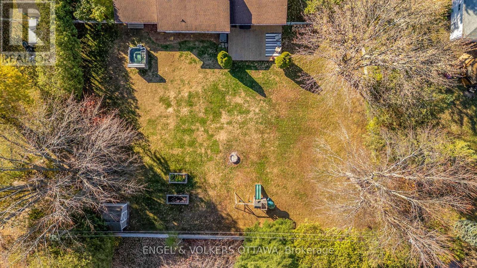 3293 Warner Way, Ottawa, Ontario  K0A 2W0 - Photo 49 - X12501496