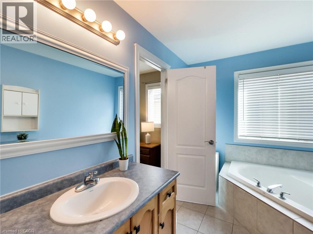 27 Cherry Avenue, Smithville, Ontario  L0R 2A0 - Photo 24 - 40781477