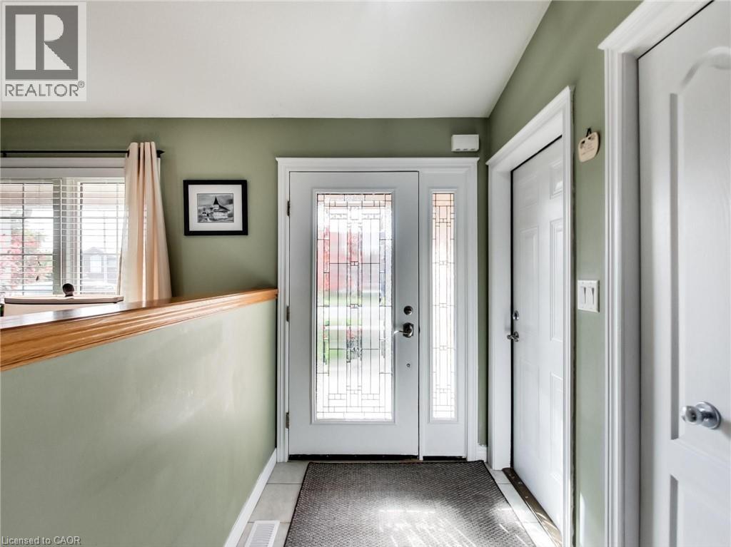 27 Cherry Avenue, Smithville, Ontario  L0R 2A0 - Photo 4 - 40781477