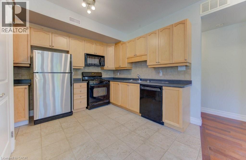 555 King Street E Unit# 101, Kitchener, Ontario  N2G 2L9 - Photo 1 - 40778273