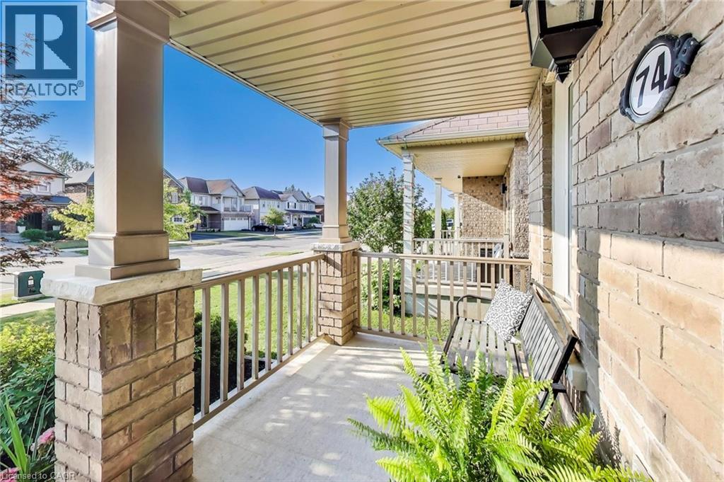 Property at 74 BRADLEY Avenue image 4