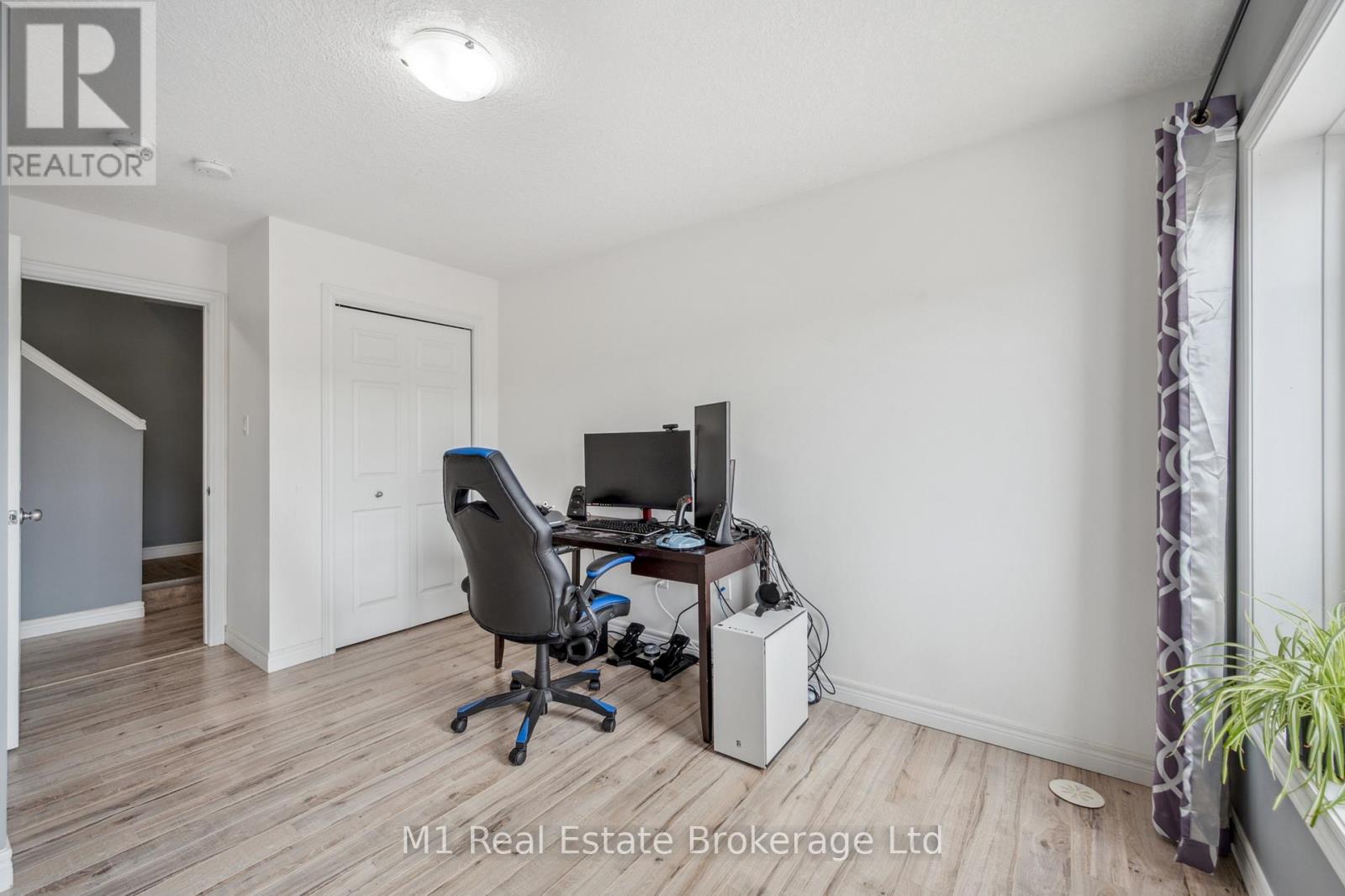 34 - 39 Kay Crescent, Guelph, Ontario  N1L 0N5 - Photo 31 - X12501590