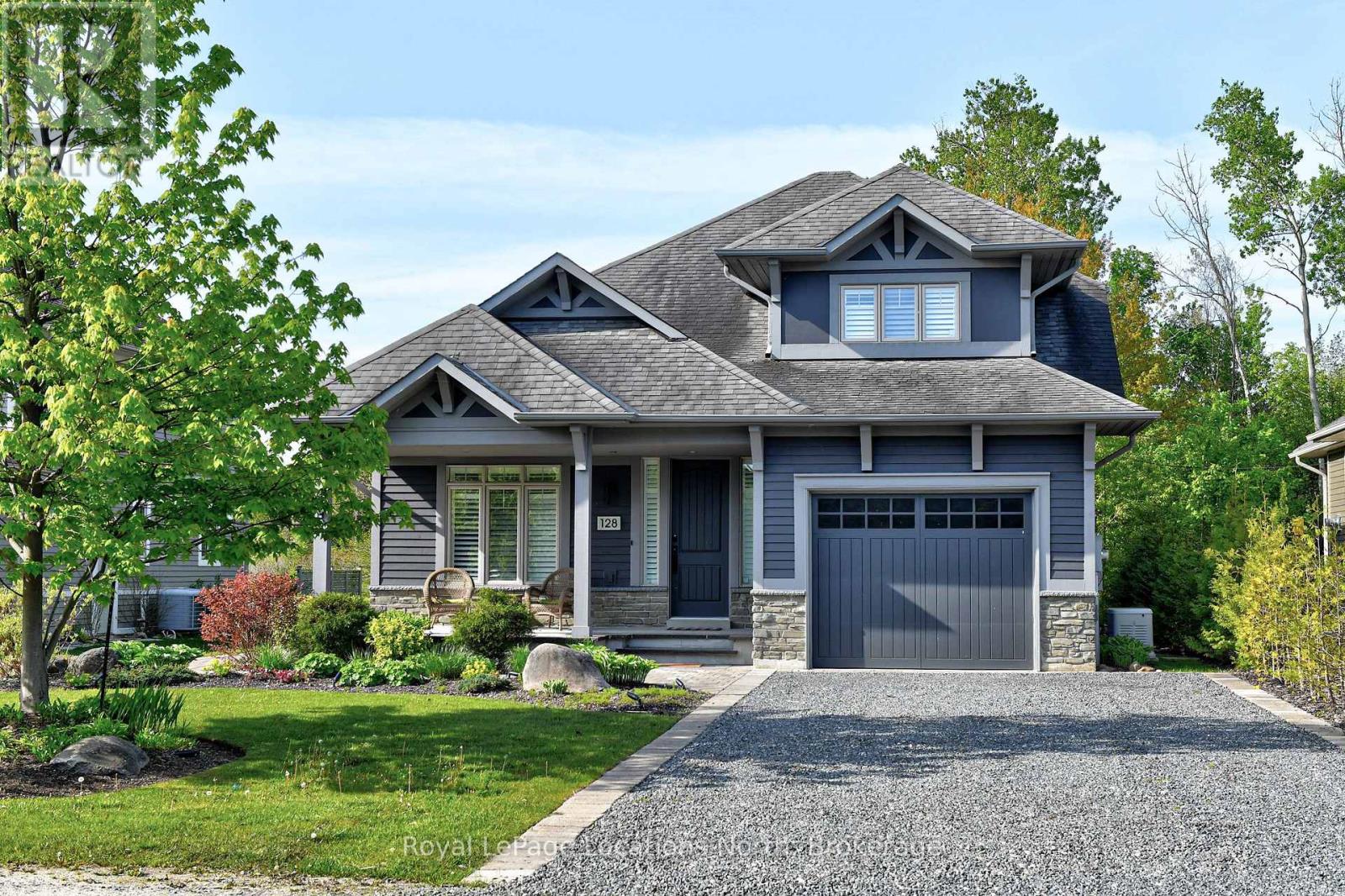 128 Rankin's Crescent, Blue Mountains, Ontario  N0H 2P0 - Photo 2 - X12501644