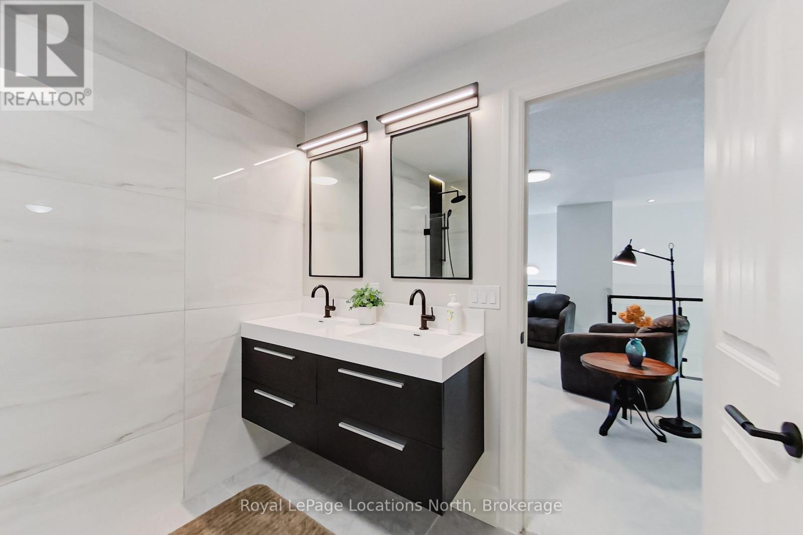 128 Rankin's Crescent, Blue Mountains, Ontario  N0H 2P0 - Photo 29 - X12501644