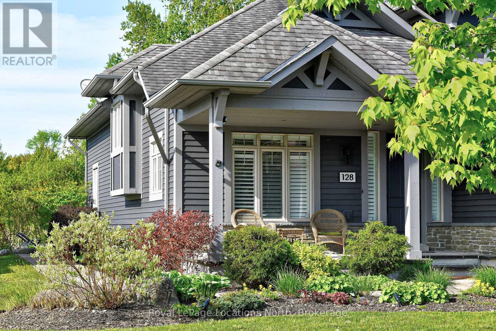 128 Rankin's Crescent, Blue Mountains, Ontario  N0H 2P0 - Photo 3 - X12501644