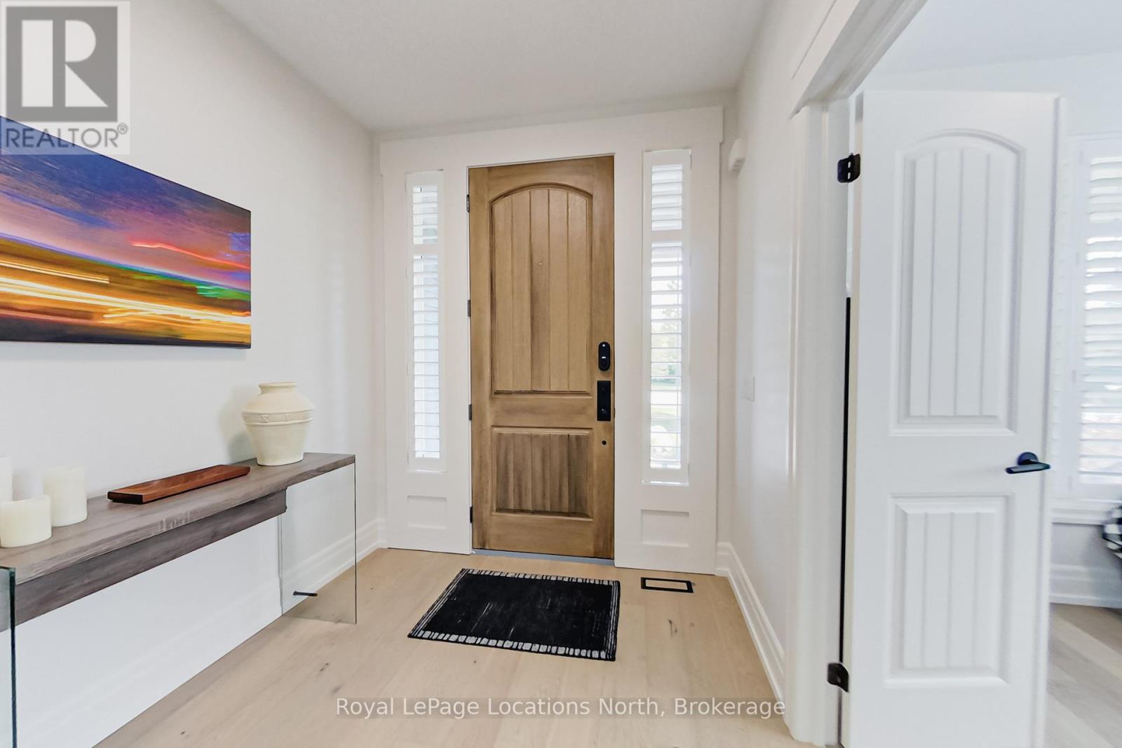 128 Rankin's Crescent, Blue Mountains, Ontario  N0H 2P0 - Photo 4 - X12501644