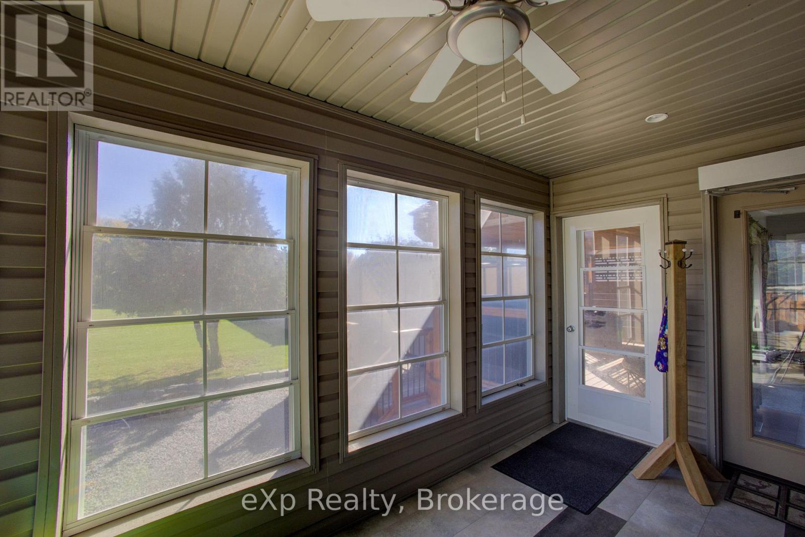 156 Sparling Street, Huron East, Ontario  N0K 1W0 - Photo 44 - X12501646