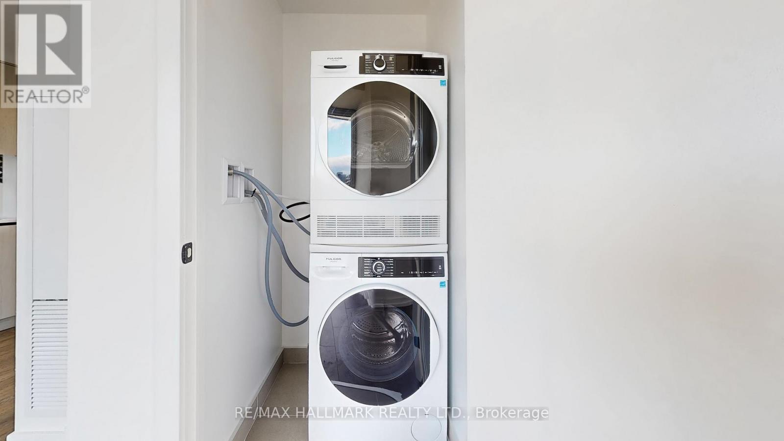 703 - 5 Lakeview Avenue, Toronto, Ontario  M6J 0H3 - Photo 14 - C12357469