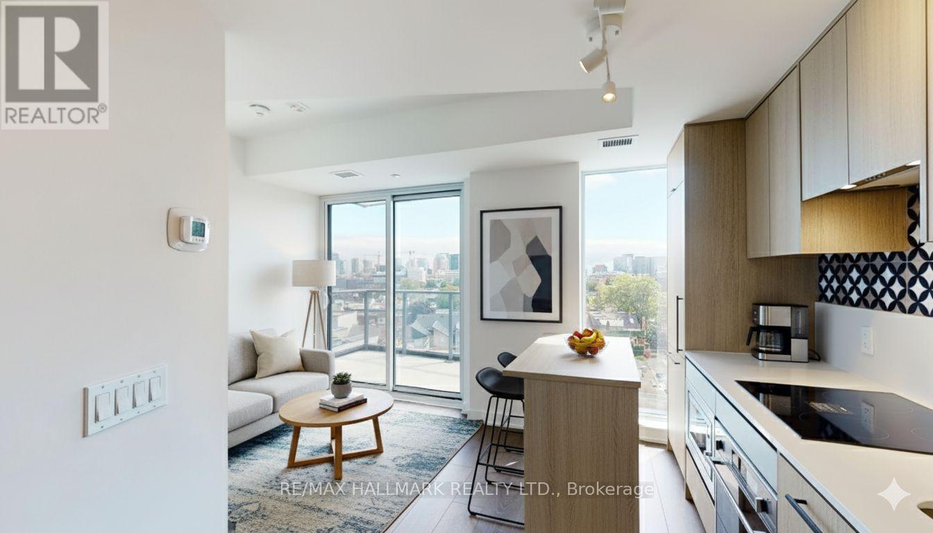 703 - 5 Lakeview Avenue, Toronto, Ontario  M6J 0H3 - Photo 5 - C12357469