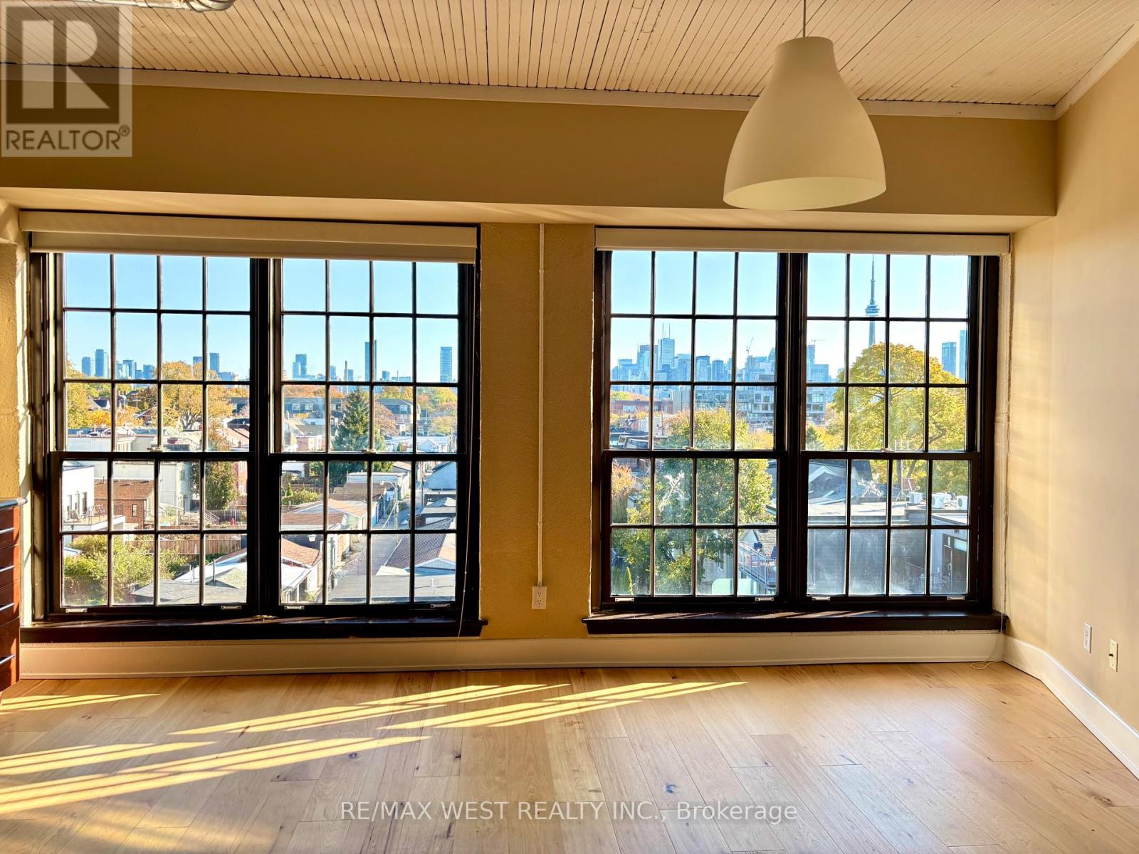 414 - 183 DOVERCOURT ROAD, Toronto, Ontario