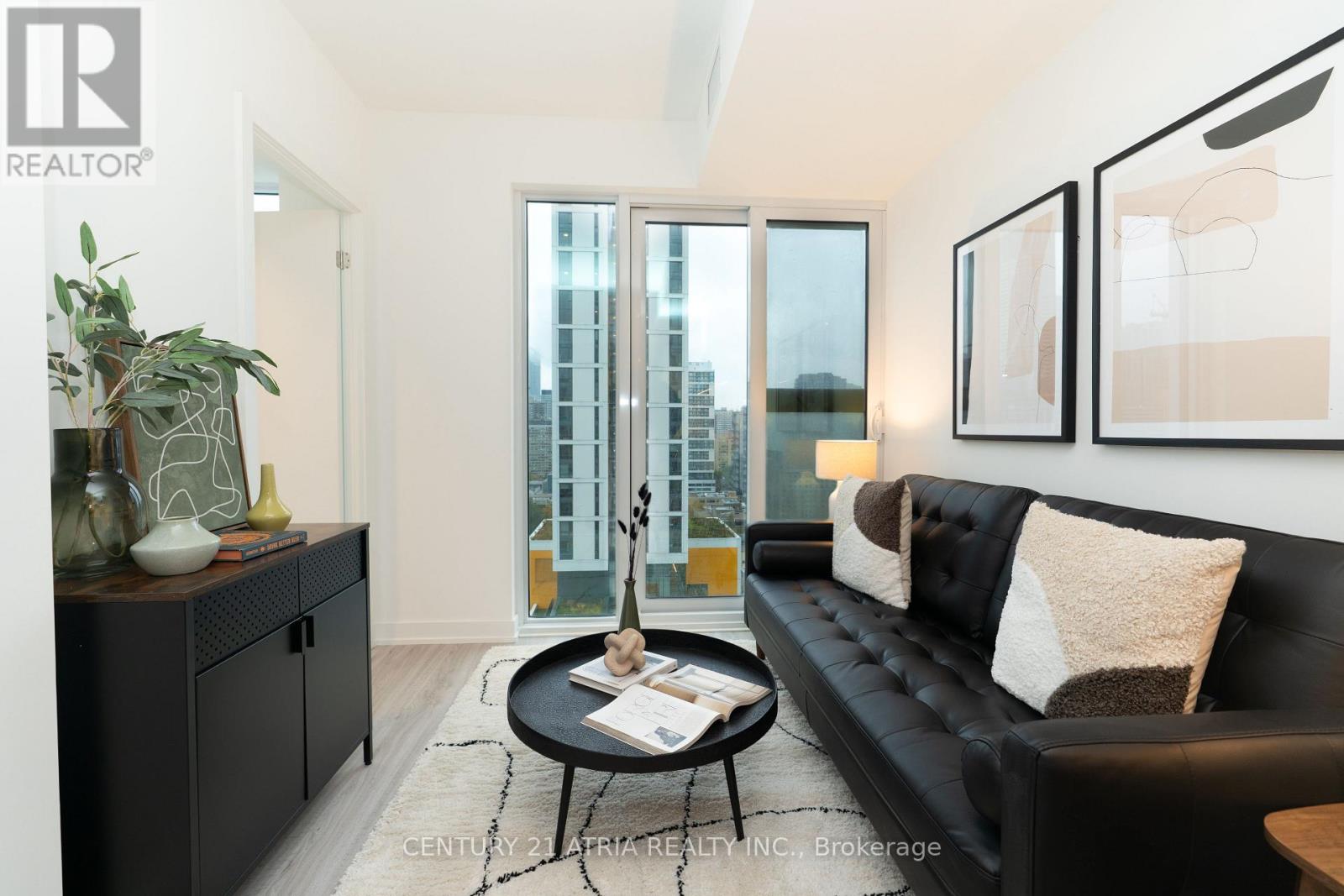 2303 - 252 Church Street, Toronto, Ontario  M5B 0E6 - Photo 5 - C12477731