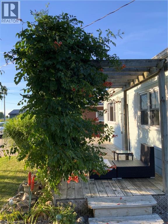 25 First Avenue, Long Point, Ontario  N0E 1M0 - Photo 24 - 40785002