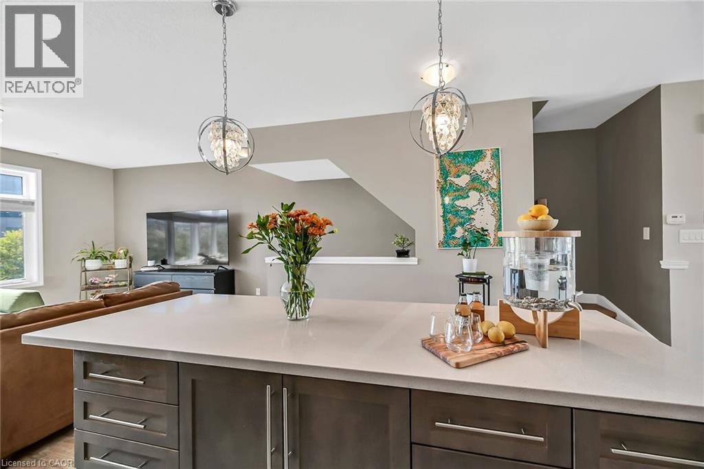 61 Esplanade Lane, Grimsby, Ontario  L3M 0H2 - Photo 15 - 40784754