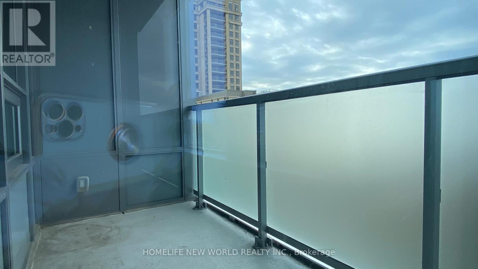 510 - 7 Kenaston Gardens, Toronto (Bayview Village), Ontario  M2K 1G7 - Photo 16 - C12501624