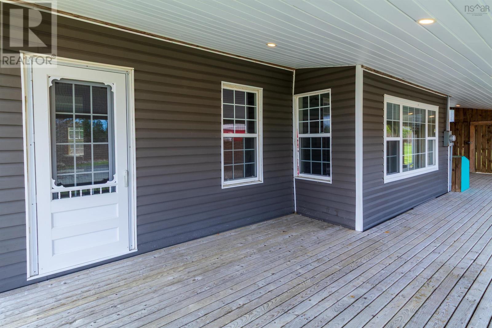 352 Bear Point Road, Bear Point, Nova Scotia  B0W 3B0 - Photo 6 - 202510152