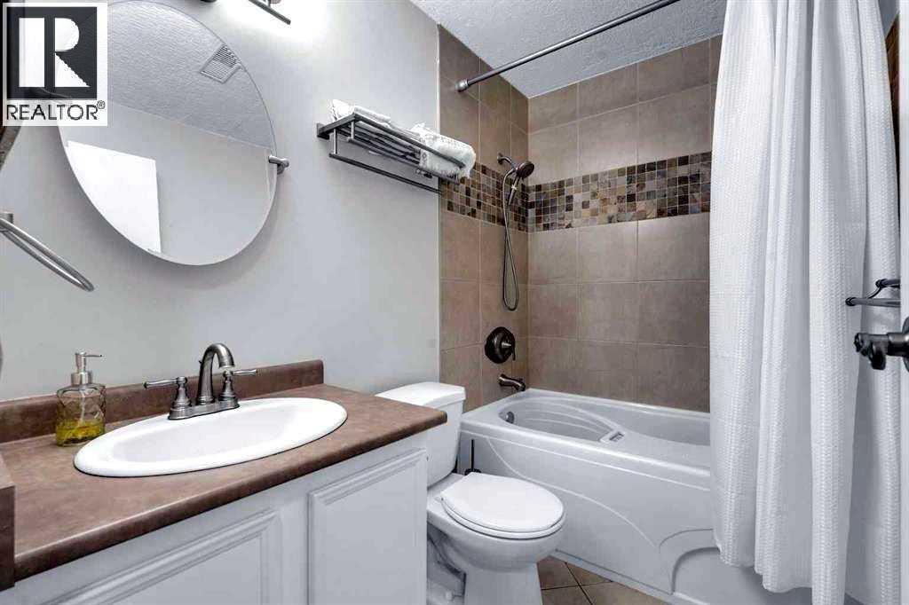 71 Cedar Springs Gardens Sw, Calgary, Alberta T2W 5J9 - Photo 12 - A2255135