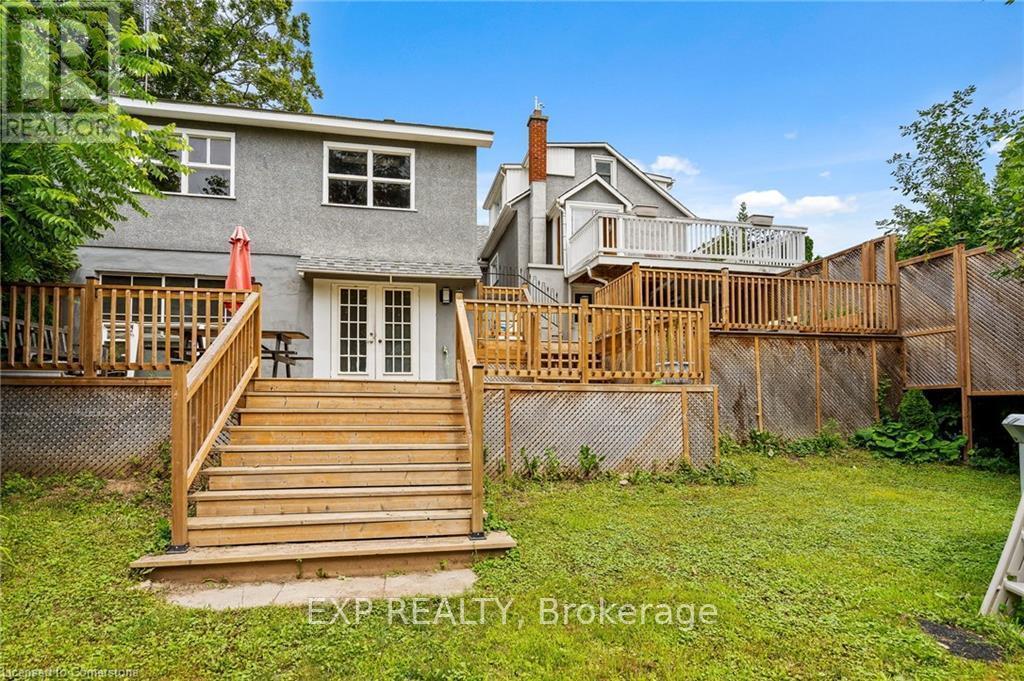 70 Jarrow Road, St. Catharines, Ontario  L2M 1B6 - Photo 13 - X12392867